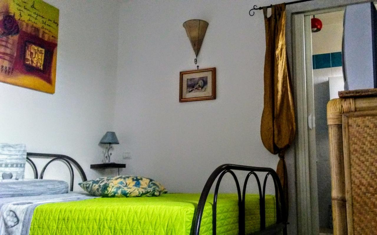 B&B Fa.Ro.Mi Torre Lapillo Esterno foto
